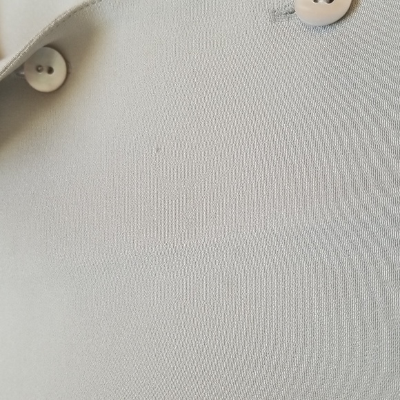 Lands' End 100% silk blouse long sleeve shell buttons size 10 light sea foam - Picture 8 of 8